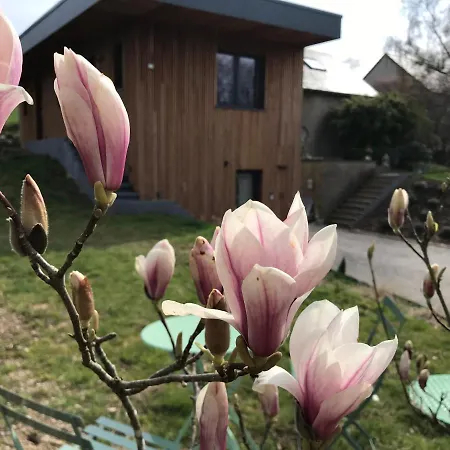 Un Matin Au Jardin Couette-café 4*